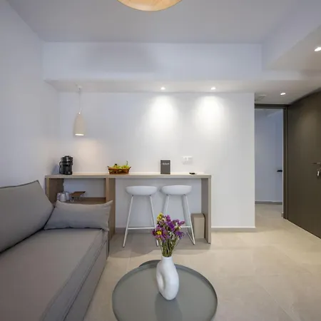 Aplomata Naxos Apartmán *