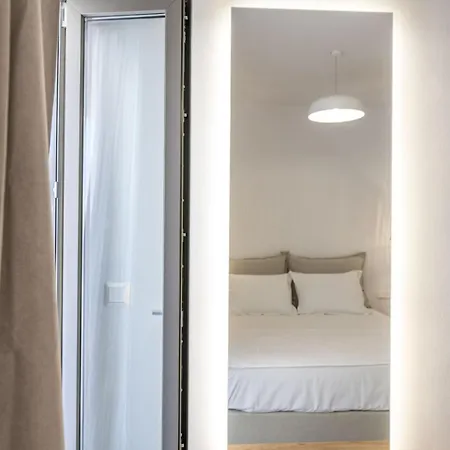 Aplomata Naxos Naxos City