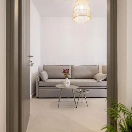 Aplomata Naxos Naxos City